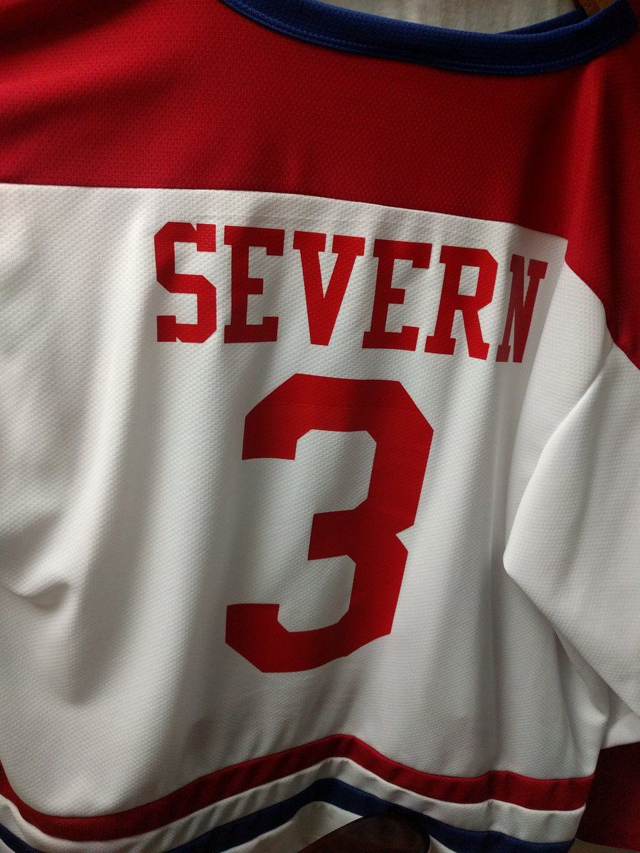 oh my god twitter doesn’t include alt text from images in their API