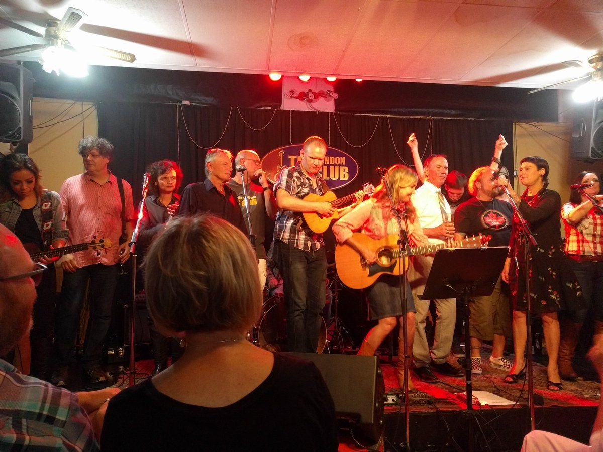 oh my god twitter doesn’t include alt text from images in their API